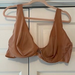 Skims Bra by Kim Kardashian West | 42 DD